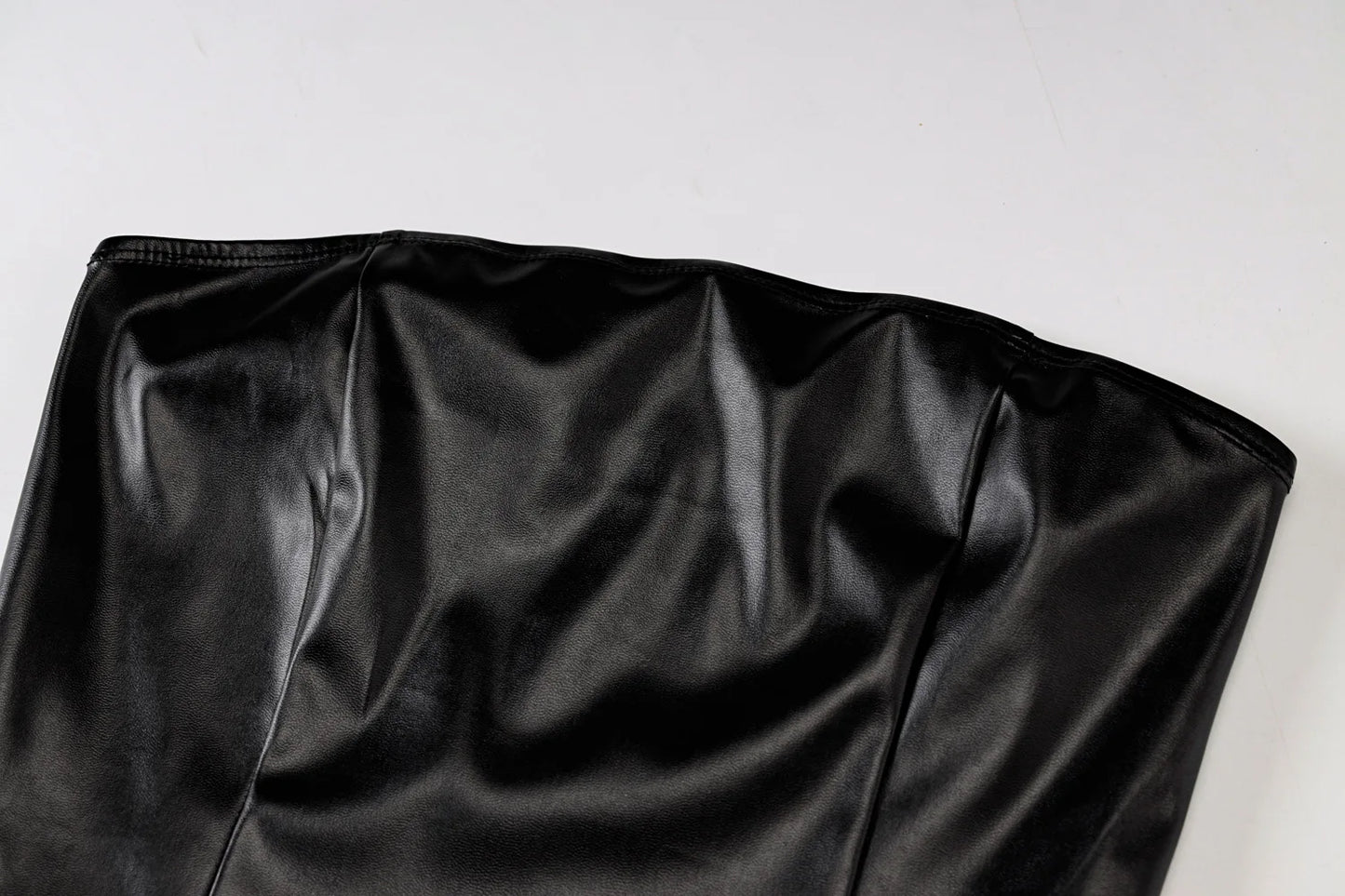 Robe sexy femme séduisante moulante